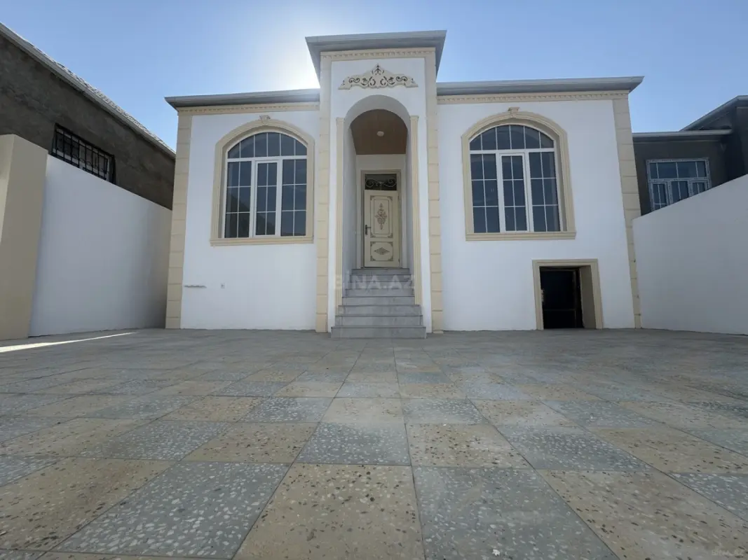 Satılır 4 otaqlı həyət evi 120 m²