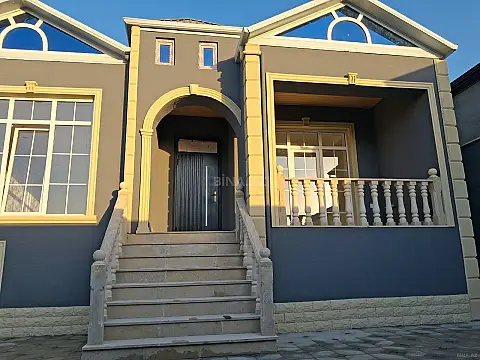 Satılır 4 otaqlı həyət evi 125 m² — Bakı 4 otaq 125.00 m²