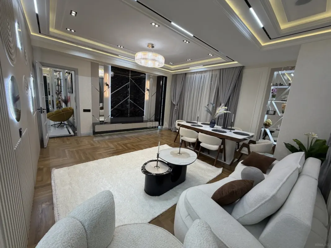 Satılır 3 otaqlı mənzil 115 m²