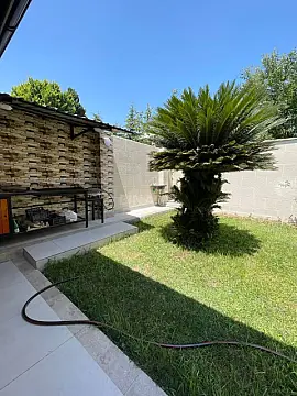 Satılır 3 otaqlı həyət evi 200 m² — Bakı, Novxanı 3 otaq 200.00 m²
