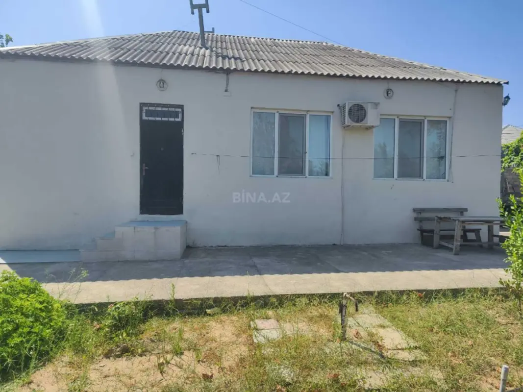Satılır 4 otaqlı həyət evi 90 m²