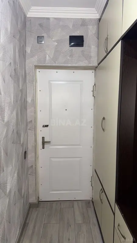 Satılır 2 otaqlı mənzil 41 m²