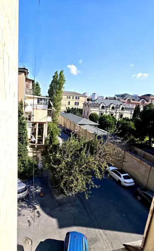 Satılır 2 otaqlı mənzil 45 m²