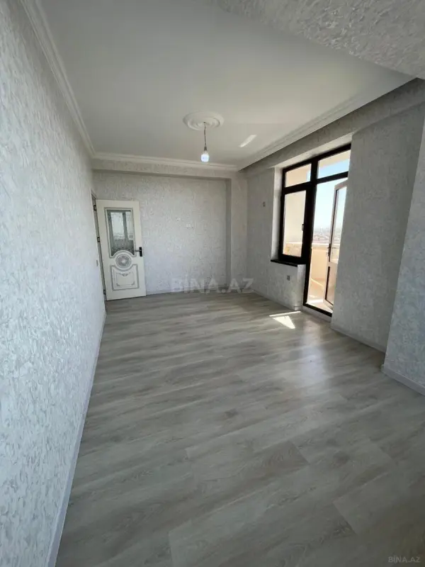Satılır 3 otaqlı mənzil 102 m²