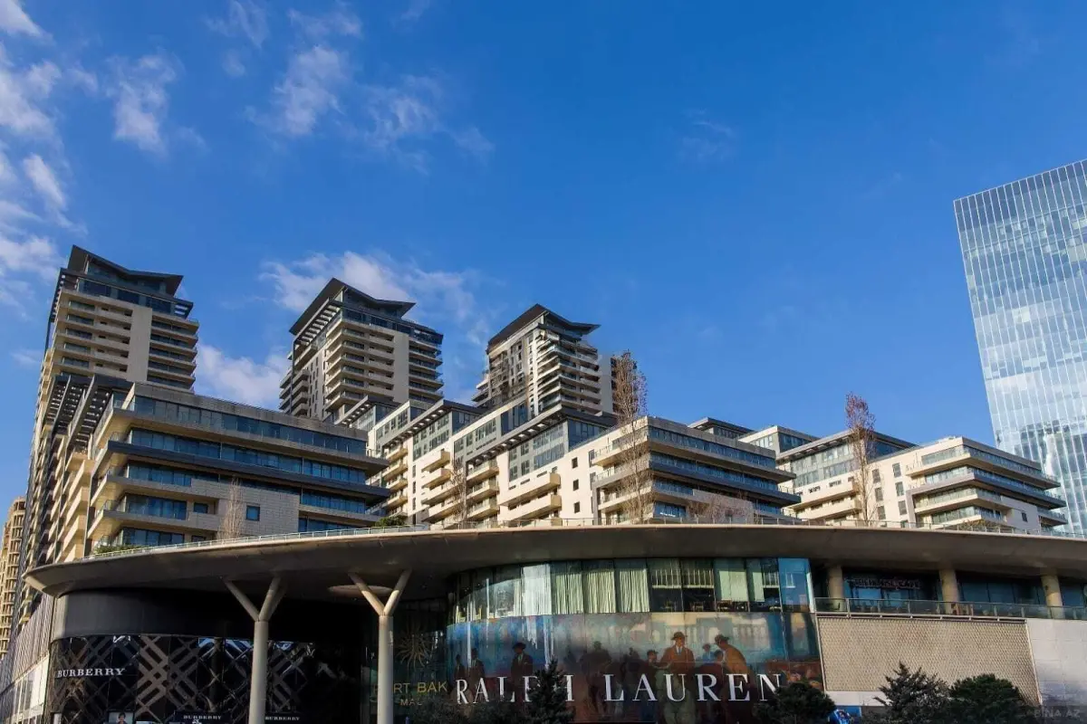Satılır 2 otaqlı mənzil 85 m²