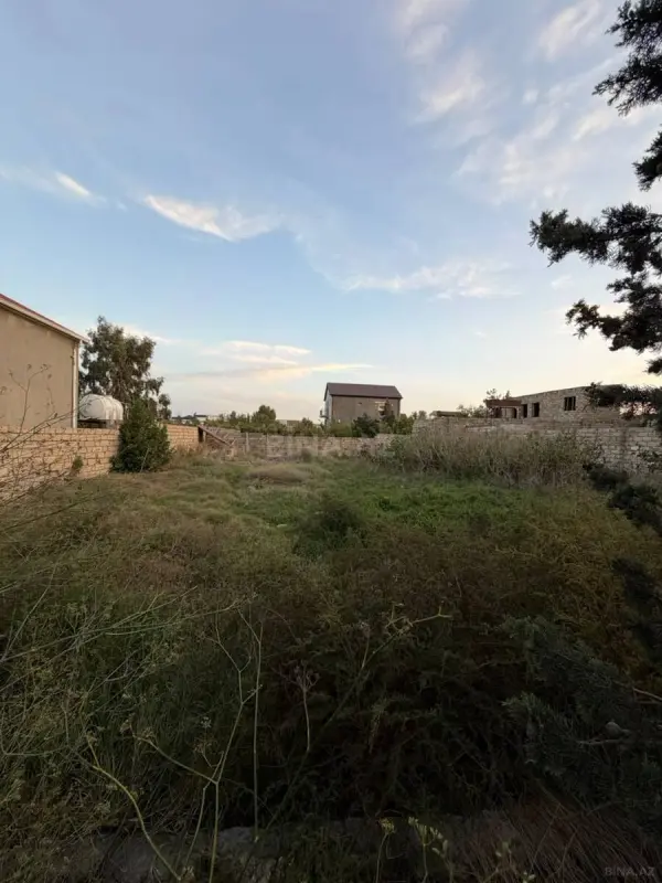 Satılır torpaq sahəsi 10 m²