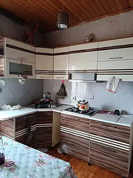Kirayə verilir 3 otaqlı həyət evi 120 m² — Xırdalan 3 otaq 120.00 m²