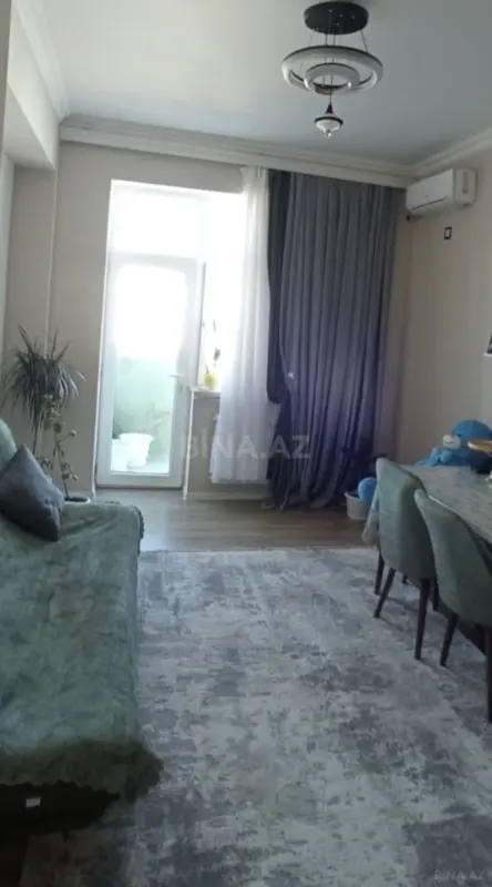 Satılır 3 otaqlı mənzil 73.3 m²