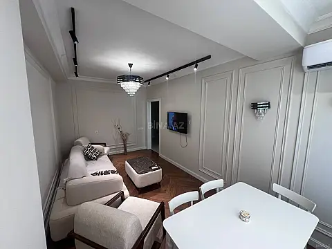 Satılır 2 otaqlı mənzil 75 m² — Bakı, Həzi Aslanov qəs. 2 otaq 75.00 m²