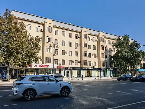 Kirayə verilir 3 otaqlı mənzil 70 m² — Bakı, Nəsimi 3 otaq 70.00 m²
