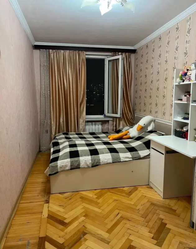 Kirayə verilir 3 otaqlı mənzil 40 m²