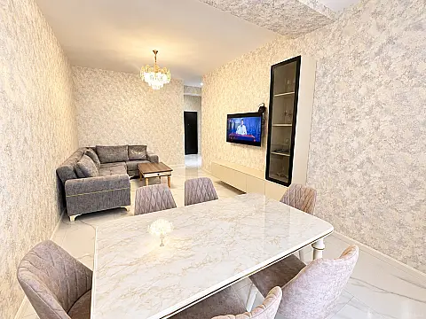 Kirayə verilir 2 otaqlı mənzil 60 m² — Bakı, Memar Əcəmi yanı 2 otaq 60.00 m²