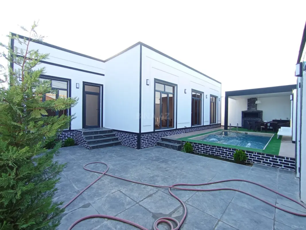 Satılır 4 otaqlı həyət evi 120 m²