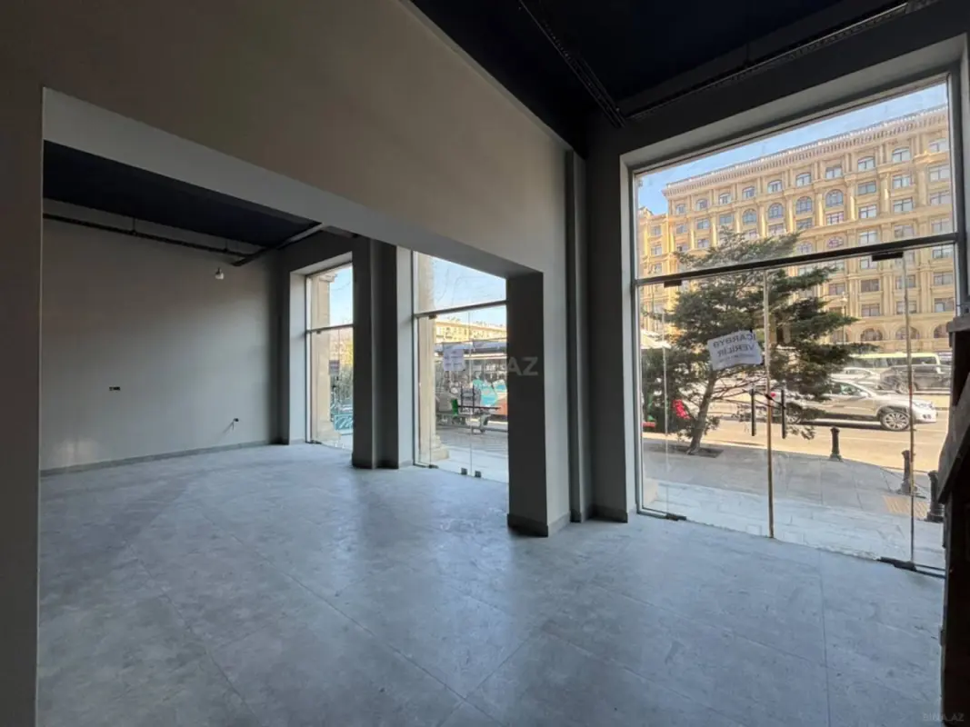 Kirayə verilir obyekt 275 m²