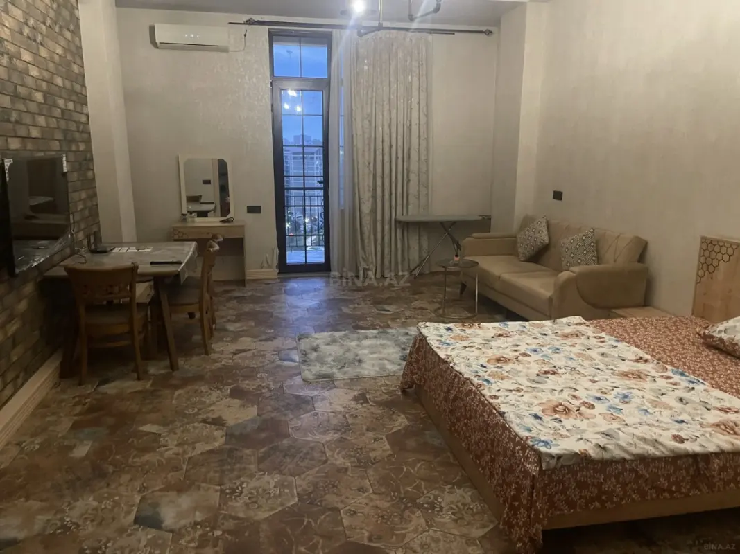 Kirayə verilir 1 otaqlı mənzil 40 m²