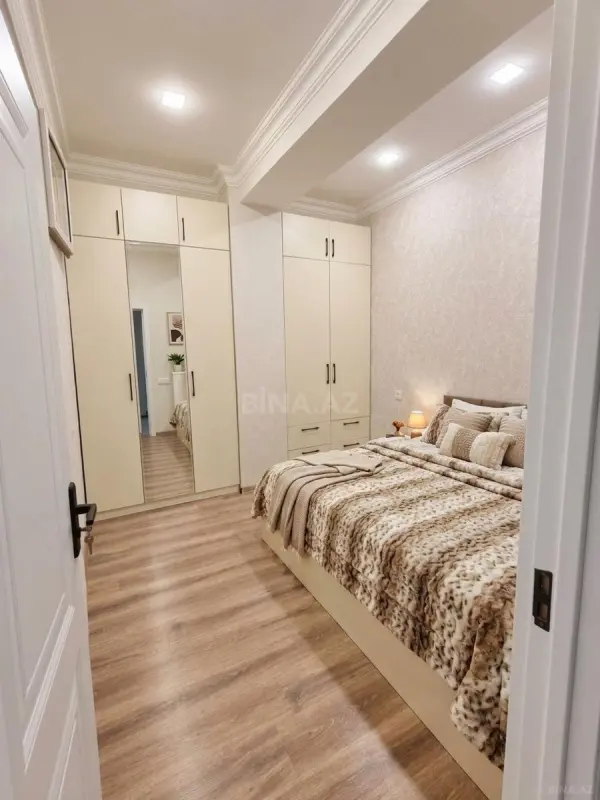 Kirayə verilir 2 otaqlı mənzil 53 m²