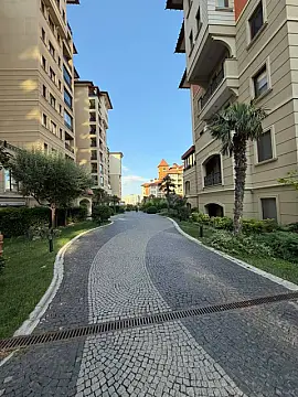 Kirayə verilir 3 otaqlı mənzil 130 m² — Bakı, Nərimanov 3 otaq 130.00 m²