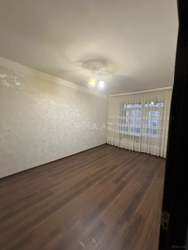 Satılır 1 otaqlı mənzil 40 m²