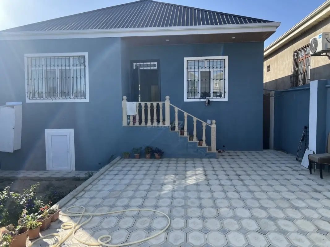 Satılır 3 otaqlı həyət evi 80 m²
