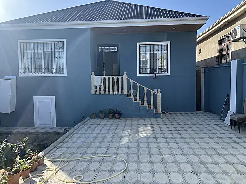 Satılır 3 otaqlı həyət evi 80 m² — Bakı 3 otaq 80.00 m²