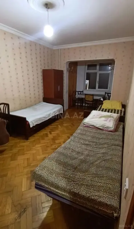 Kirayə verilir 2 otaqlı mənzil 75 m²
