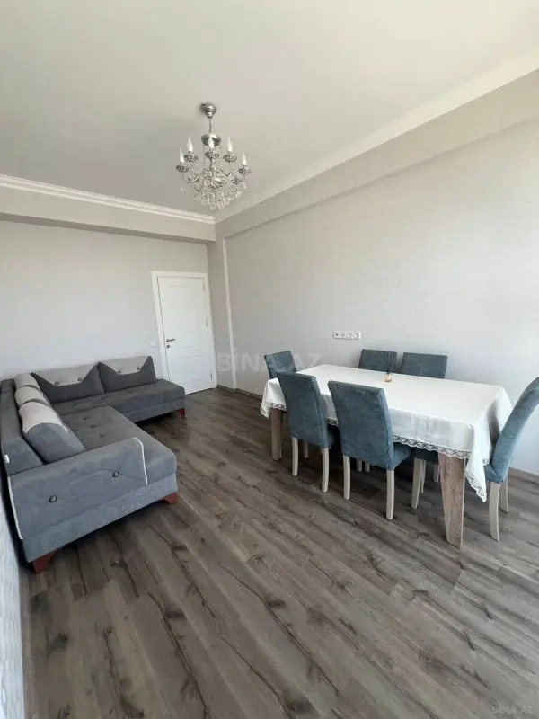 Kirayə verilir 3 otaqlı mənzil 77 m²