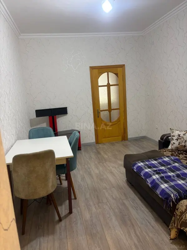 Kirayə verilir 2 otaqlı mənzil 40 m²