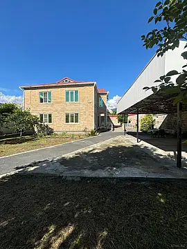 Satılır 6 otaqlı həyət evi 175 m² — Balakən 6 otaq 175.00 m²