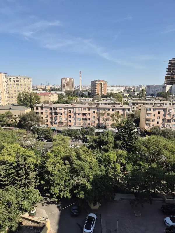 Satılır 3 otaqlı mənzil 125 m²