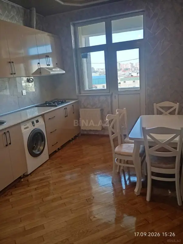 Kirayə verilir 3 otaqlı mənzil 135 m²