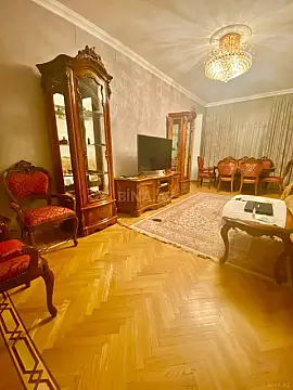 Kirayə verilir 3 otaqlı mənzil 130 m² — Bakı, İnşaatçılar 3 otaq 130.00 m²