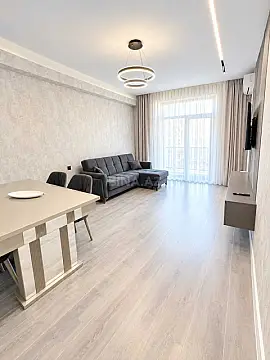 Kirayə verilir 2 otaqlı mənzil 65 m² — Bakı 2 otaq 65.00 m²