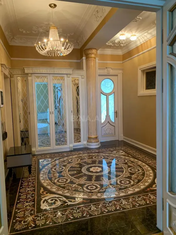 Kirayə verilir 3 otaqlı mənzil 140 m²