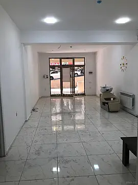 Kirayə verilir obyekt 110 m² — Bakı 110.00 m²