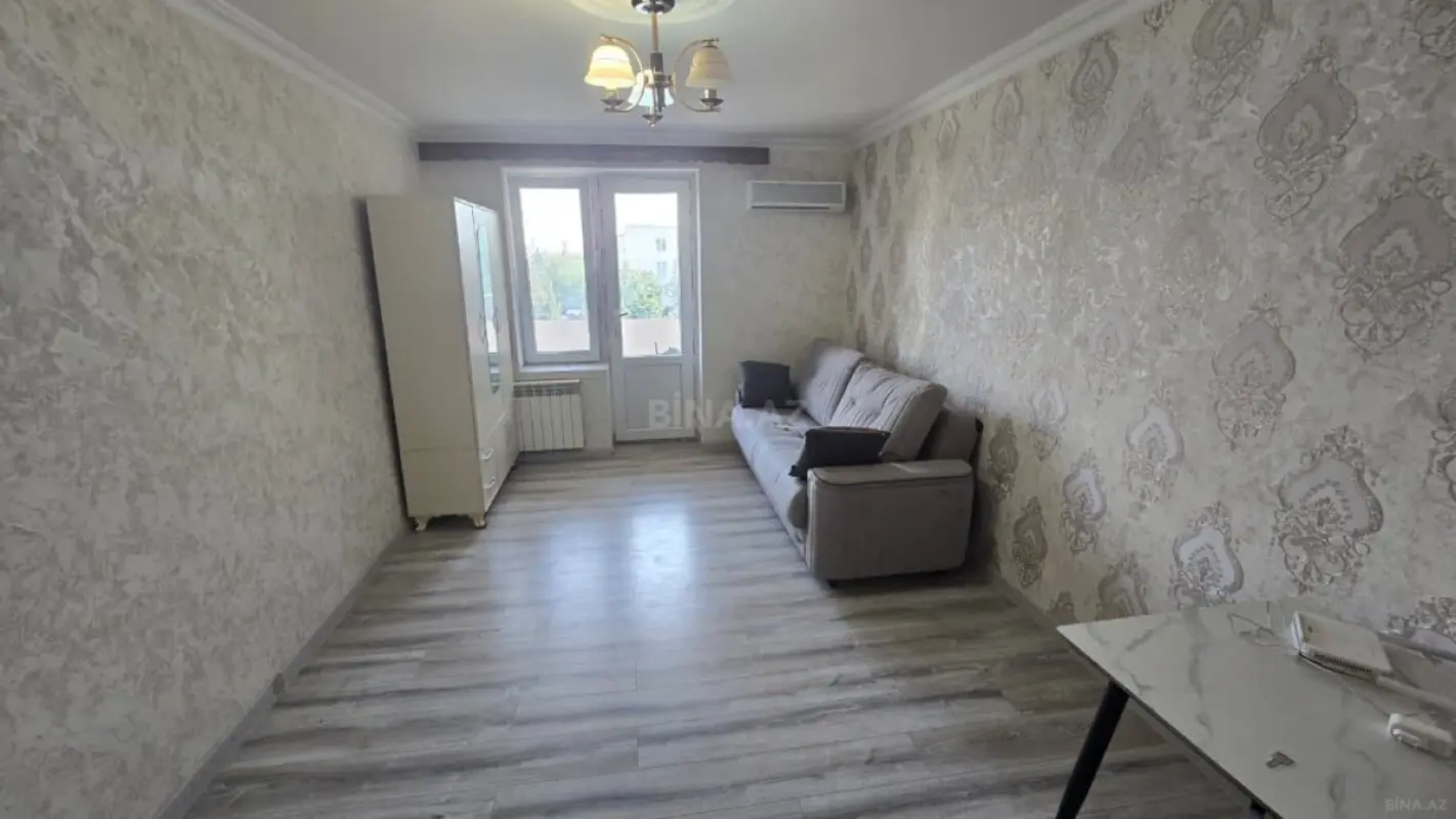 Satılır 1 otaqlı mənzil 35 m²