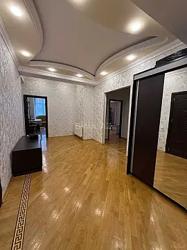 Kirayə verilir 3 otaqlı mənzil 126 m² — Bakı, Nərimanov 3 otaq 126.00 m²