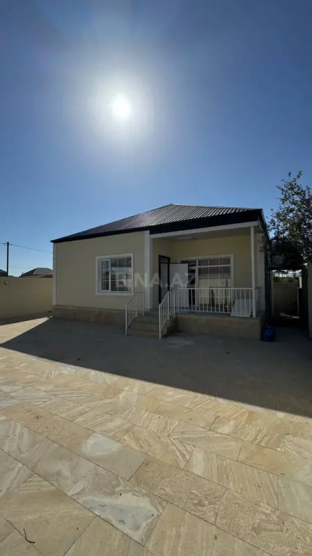 Satılır 4 otaqlı həyət evi 120 m²