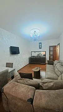 Kirayə verilir 2 otaqlı mənzil 65 m² — Bakı, Həzi Aslanov qəs. 2 otaq 65.00 m²