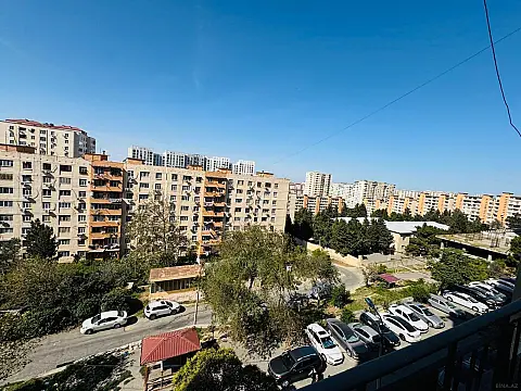 Satılır 4 otaqlı mənzil 100 m² — Bakı, Əhmədli 4 otaq 100.00 m²