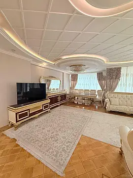 Kirayə verilir 3 otaqlı mənzil 140 m² — Bakı 3 otaq 140.00 m²