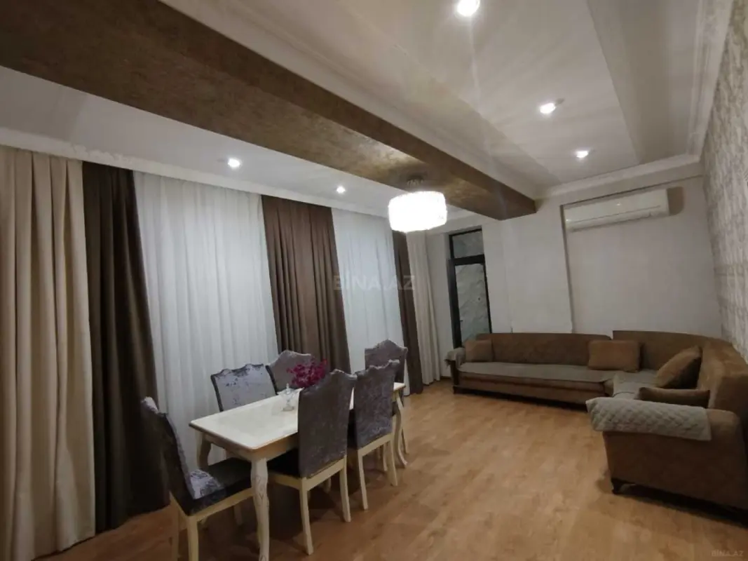 Satılır 3 otaqlı mənzil 90 m²