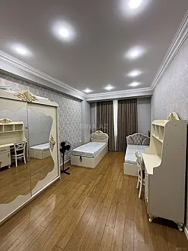 Kirayə verilir 4 otaqlı mənzil 100 m² — Bakı, Nəsimi 4 otaq 100.00 m²