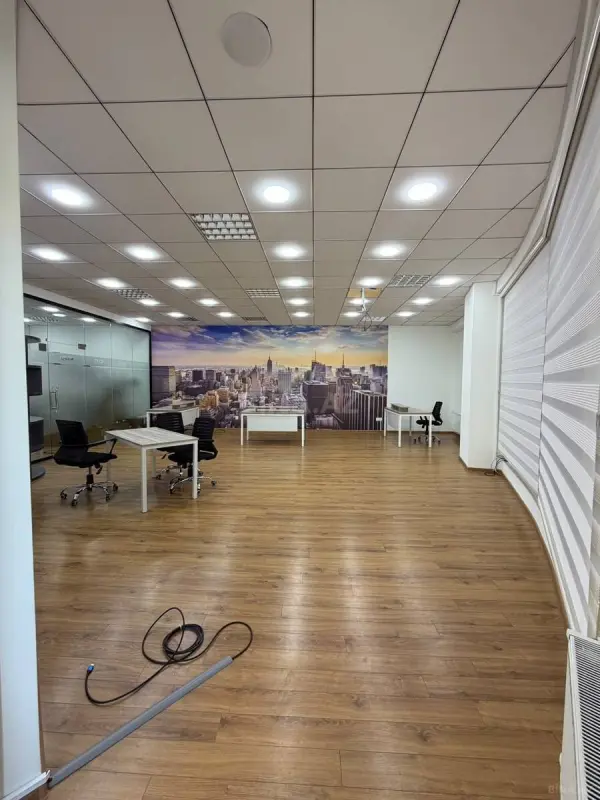 Kirayə verilir 1 otaqlı mənzil 80 m²