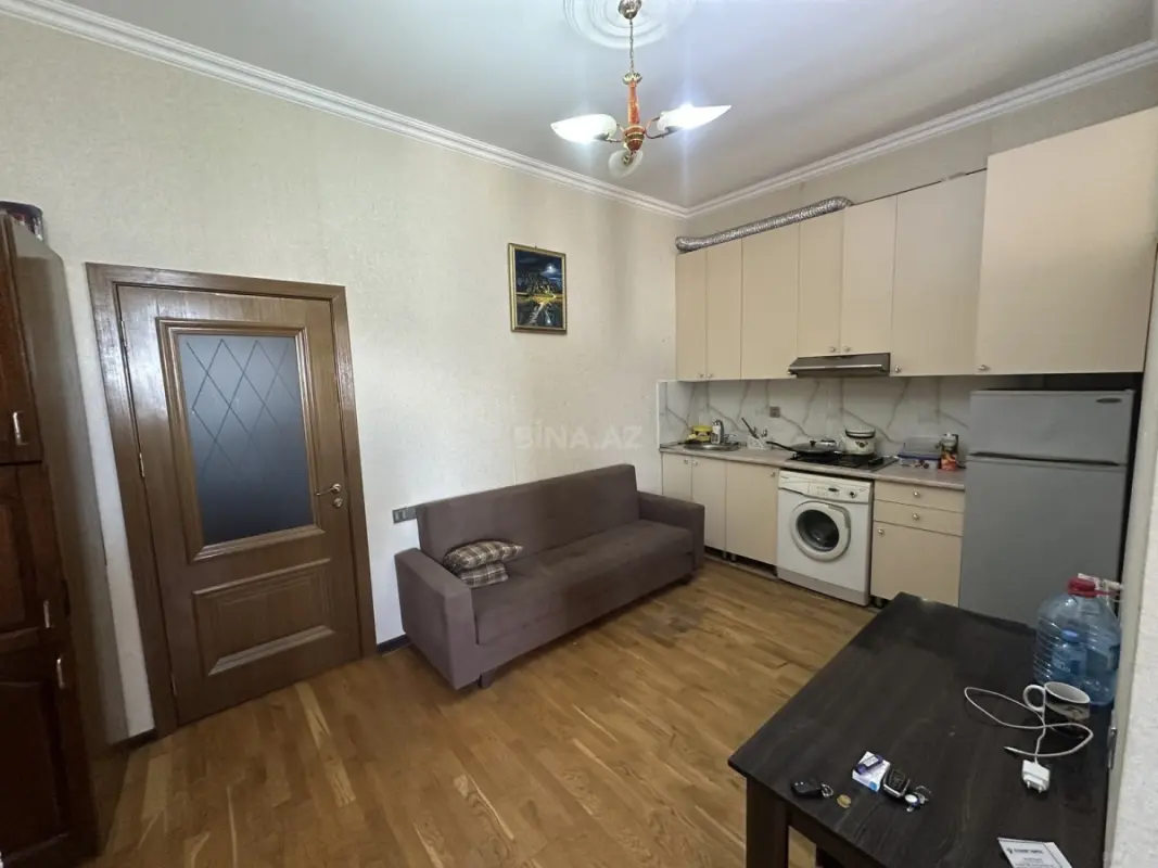 Kirayə verilir 2 otaqlı mənzil 38 m²
