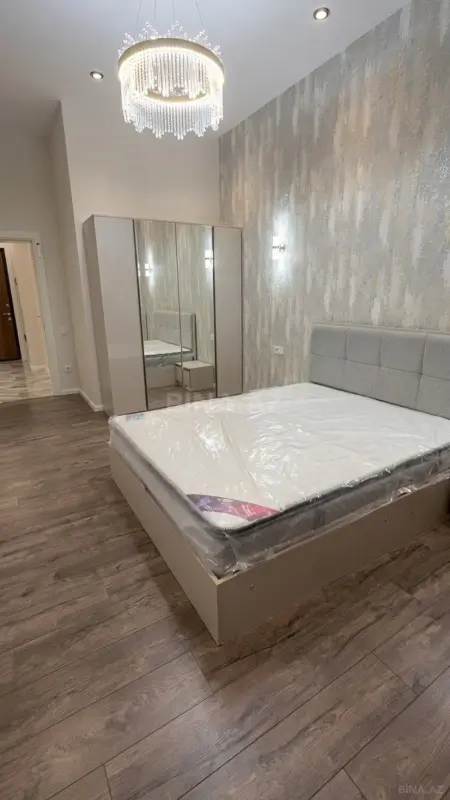 Kirayə verilir 2 otaqlı mənzil 75 m²