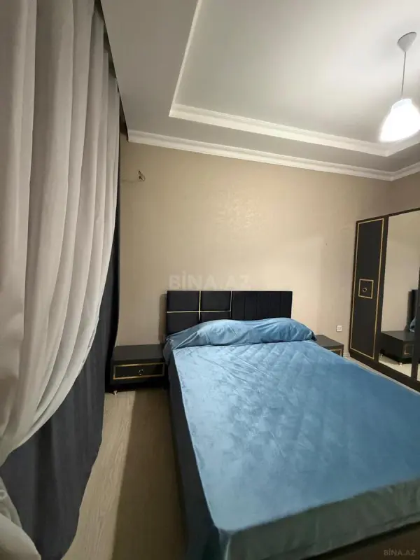 Kirayə verilir 3 otaqlı mənzil 135 m²