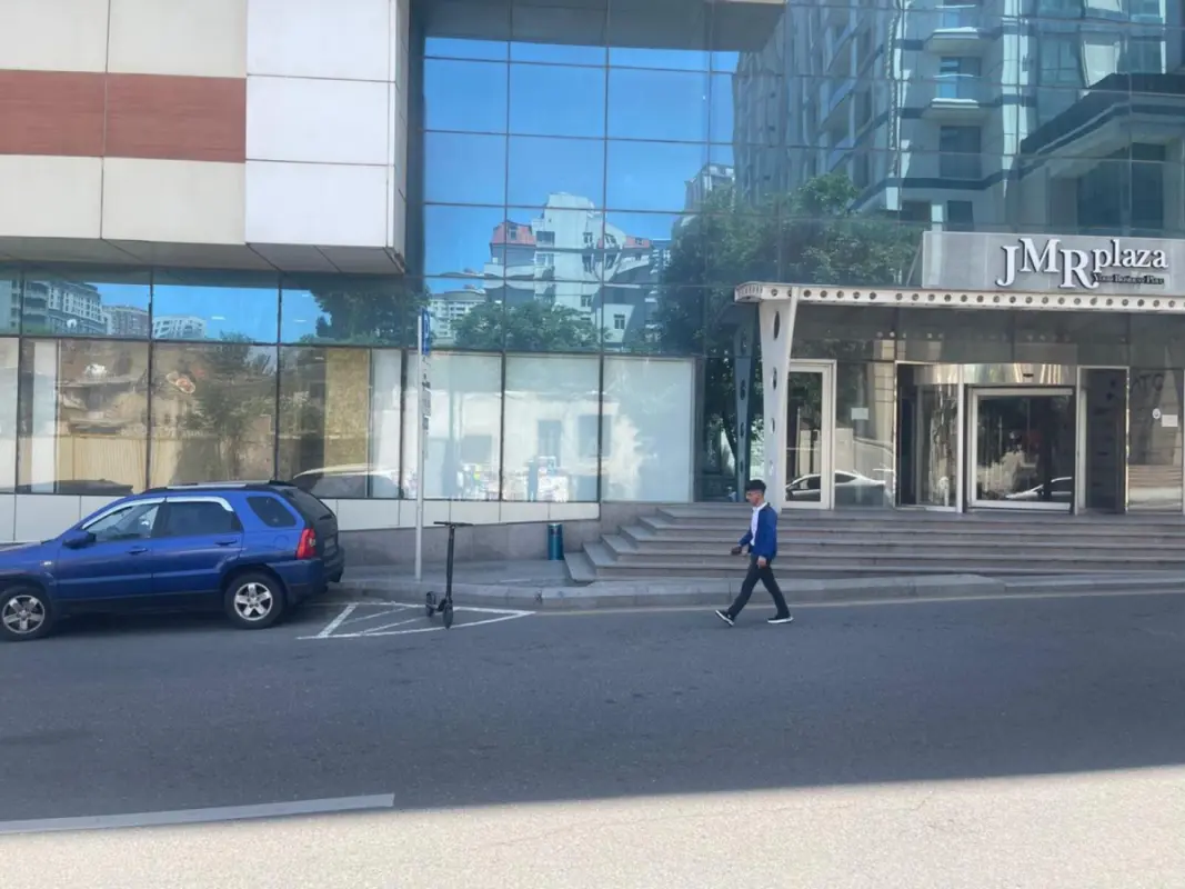 Kirayə verilir obyekt 100 m²