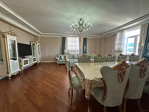 Satılır 3 otaqlı mənzil 150 m² — Bakı, Xətai 3 otaq 150.00 m²