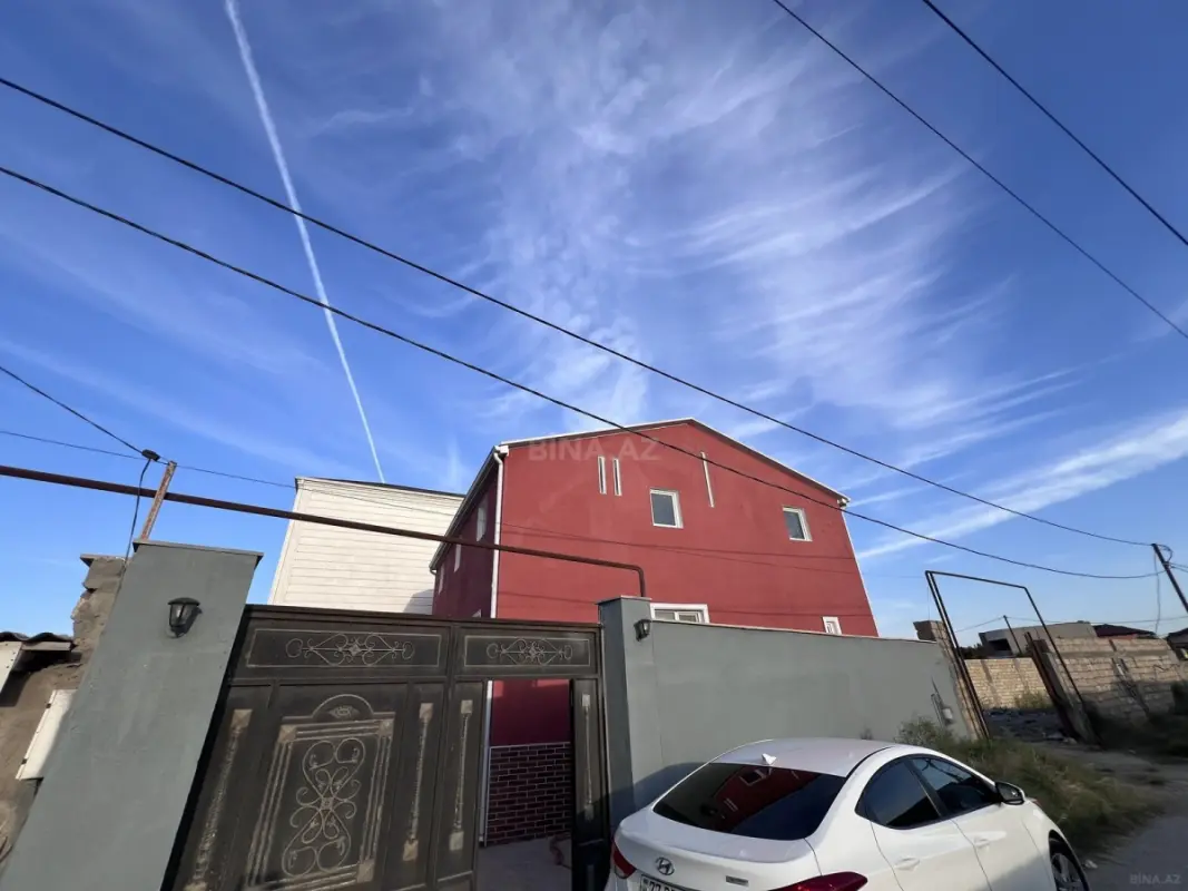 Satılır 5 otaqlı həyət evi 160 m²