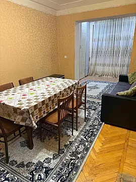 Kirayə verilir 3 otaqlı mənzil 70 m² — Bakı 3 otaq 70.00 m²